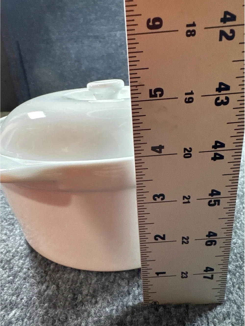 WCL White Ceramic Covered Casserole Dish With Lid Small Baking Serving Dish